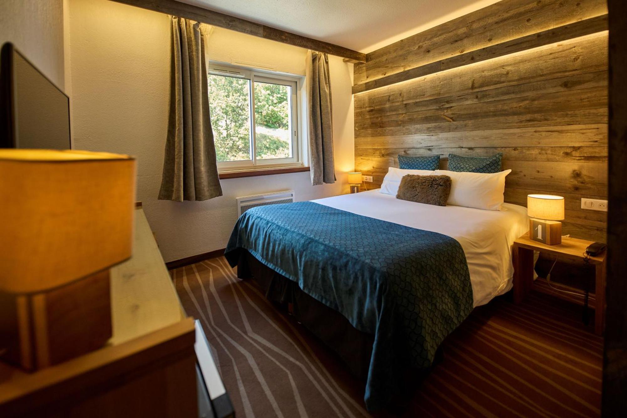 Hotel Le Grand Tetras Font-Romeu-Odeillo-Via Dış mekan fotoğraf
